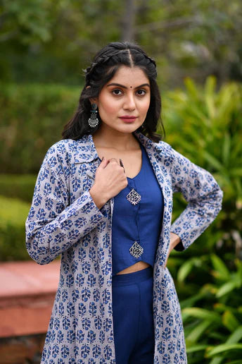 Get Your Style Intact With These Jacket Kurta Sets for Women Get Your Style Intact With These Jacket Kurta Sets for Women