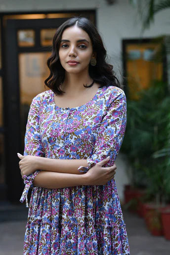 Latest Must-Have Indo-Western Dresses for This Summer Latest Must-Have Indo-Western Dresses for This Summer