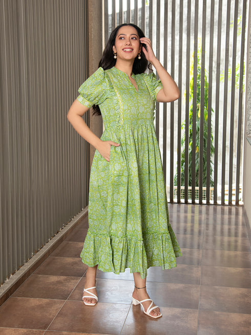 MULMUL GREEN FLORAL JAAL BLOCK PRINTED DRESS MULMUL GREEN FLORAL JAAL BLOCK PRINTED DRESS