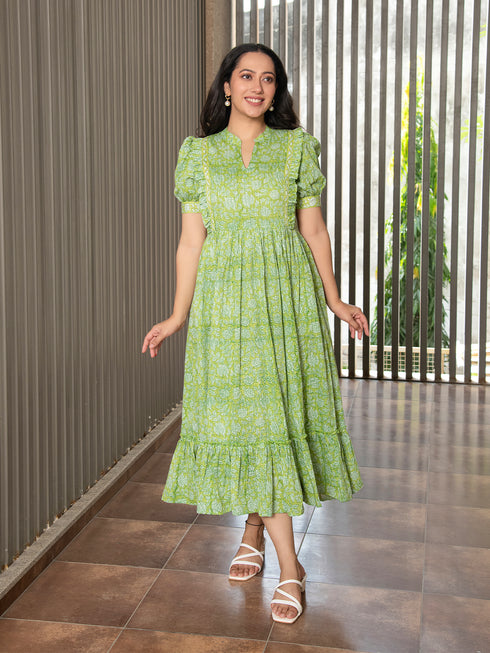 MULMUL GREEN FLORAL JAAL BLOCK PRINTED DRESS MULMUL GREEN FLORAL JAAL BLOCK PRINTED DRESS