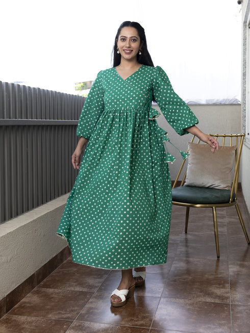 AAHELI VIVIKTHA BANDHANI PRINTED COTTON MAXI DRESS AAHELI VIVIKTHA BANDHANI PRINTED COTTON MAXI DRESS