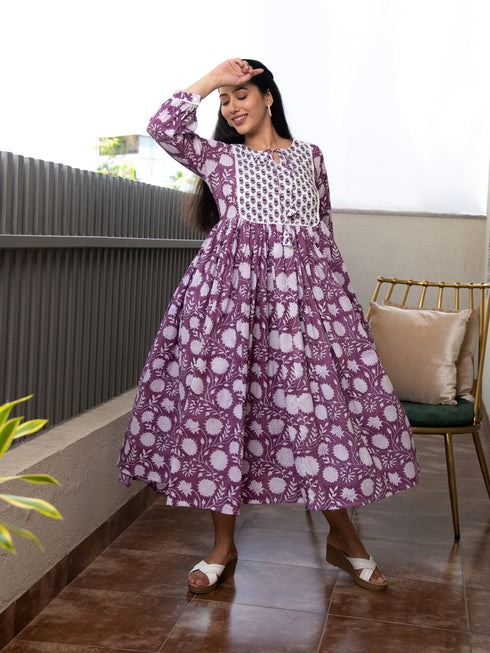 MULMUL BAVISHNI FLORAL BLOCK PRINTED DRESS MULMUL BAVISHNI FLORAL BLOCK PRINTED DRESS