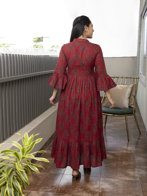 AAHELI THANVI MAROON PRINTED COTTON MAXI DRESS AAHELI THANVI MAROON PRINTED COTTON MAXI DRESS