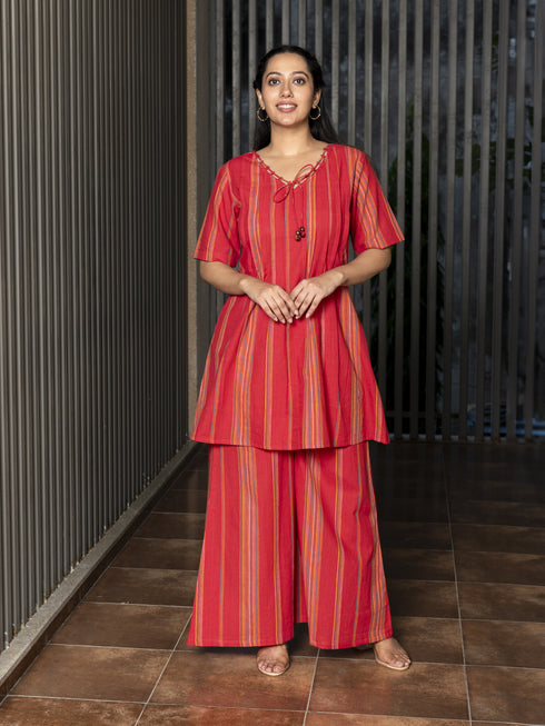 AAHELI AADITA YARN DYED COTTON CO-ORD SET AAHELI AADITA YARN DYED COTTON CO-ORD SET
