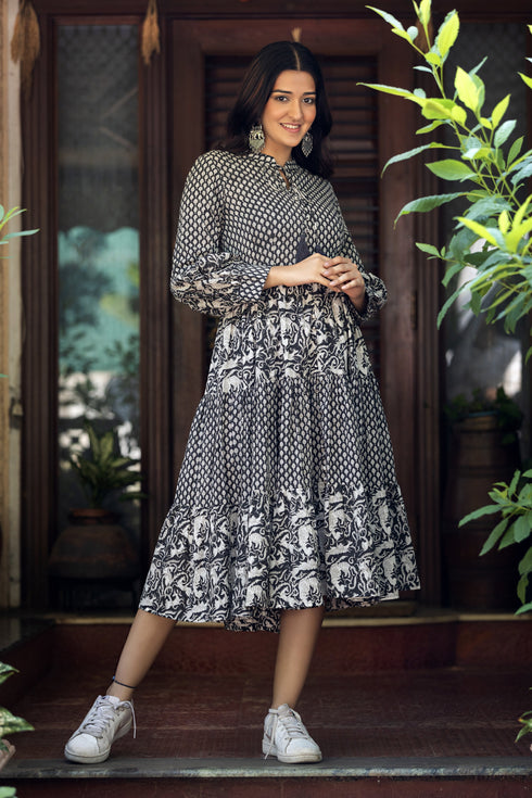 MULMUL NOCTURNAL HARMONY BLOCK PRINTED TIERED DRESS MULMUL NOCTURNAL HARMONY BLOCK PRINTED TIERED DRESS