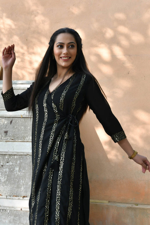 MULMUL CIARA BLACK SEQUIN ANGRAKHA KURTA SET MULMUL CIARA BLACK SEQUIN ANGRAKHA KURTA SET