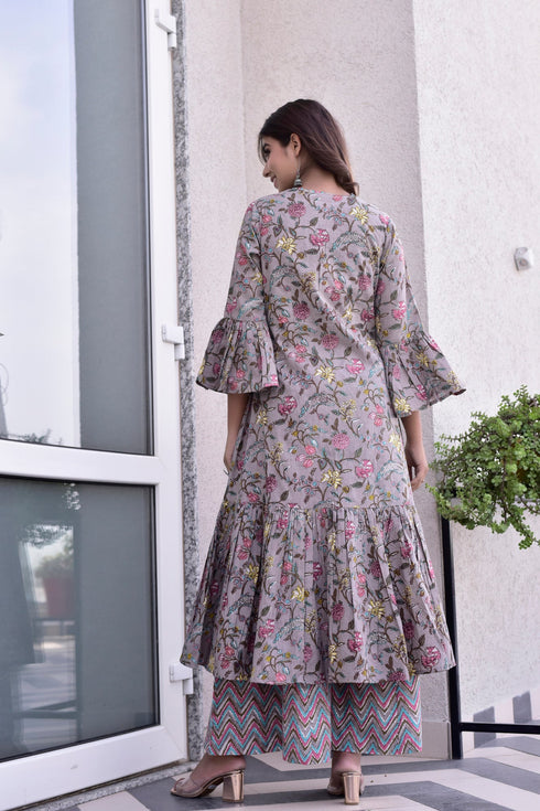 AAHELI ADRITI TOP-PLAZZO & JACKET SET AAHELI ADRITI TOP-PLAZZO & JACKET SET