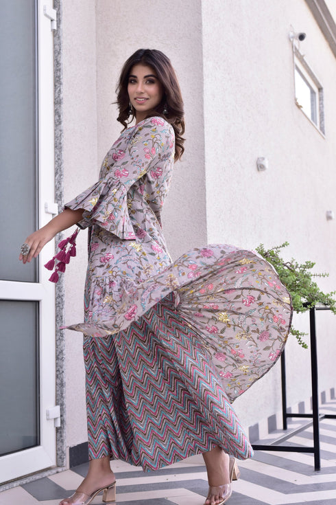 AAHELI ADRITI TOP-PLAZZO & JACKET SET AAHELI ADRITI TOP-PLAZZO & JACKET SET