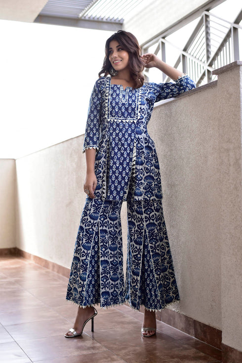 MULMUL INDIGO ARIAN SHARARA SET MULMUL INDIGO ARIAN SHARARA SET