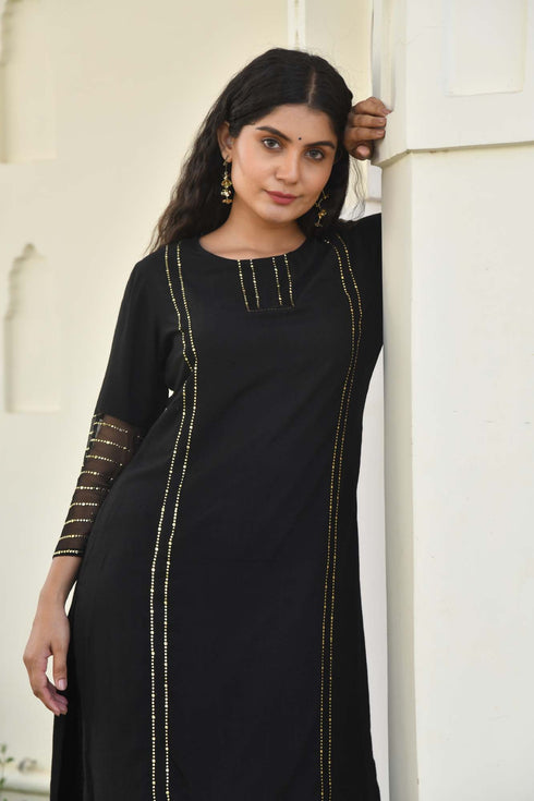 AAHELI DEJA BLACK KURTA-PANT SET AAHELI DEJA BLACK KURTA-PANT SET