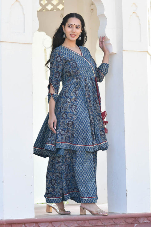MULMUL IDIKA INDIGO BLOCK PRINTED PANELED KURTA-PLAZZO SET MULMUL IDIKA INDIGO BLOCK PRINTED PANELED KURTA-PLAZZO SET