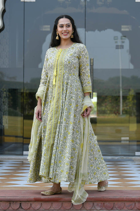 MULMUL DALAJA FLORAL JAAL BLOCK PRINTED FIT & FLARED DRESS WITH DUPATTA MULMUL DALAJA FLORAL JAAL BLOCK PRINTED FIT & FLARED DRESS WITH DUPATTA