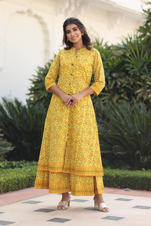 MULMUL USHARVI FLORAL JAAL BLOCK PRINTED TOP-PANELED PLAZZO & SHRUG SET MULMUL USHARVI FLORAL JAAL BLOCK PRINTED TOP-PANELED PLAZZO & SHRUG SET