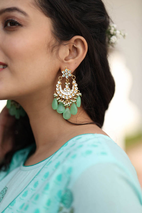 MULMUL VRITTI FLORAL MOTIFS BLOCK PRINTED KURTA-PANTS & DUPATTA SET MULMUL VRITTI FLORAL MOTIFS BLOCK PRINTED KURTA-PANTS & DUPATTA SET