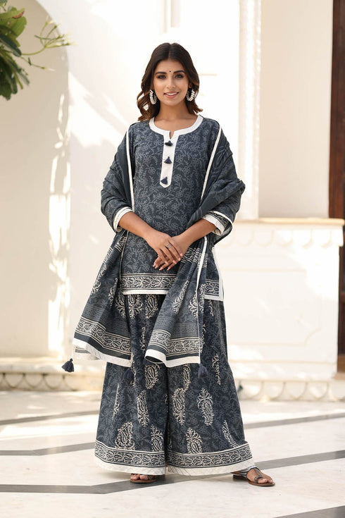MULMUL CHESHTA BLOCK PRINTED KURTI-FLARED PLAZZO & DUPATTA SET MULMUL CHESHTA BLOCK PRINTED KURTI-FLARED PLAZZO & DUPATTA SET
