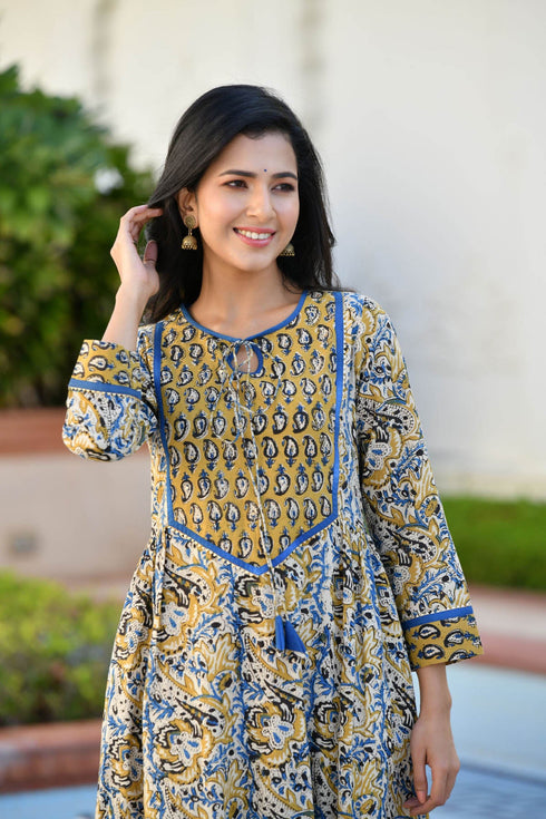 MULMUL DEEVENA AJRAKH PRINT SUIT SET MULMUL DEEVENA AJRAKH PRINT SUIT SET