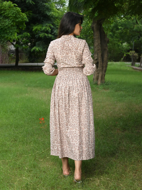 MULMUL PASTEL BROWN BLOSSOM BLOCK PRINTED COMFY DRESS MULMUL PASTEL BROWN BLOSSOM BLOCK PRINTED COMFY DRESS