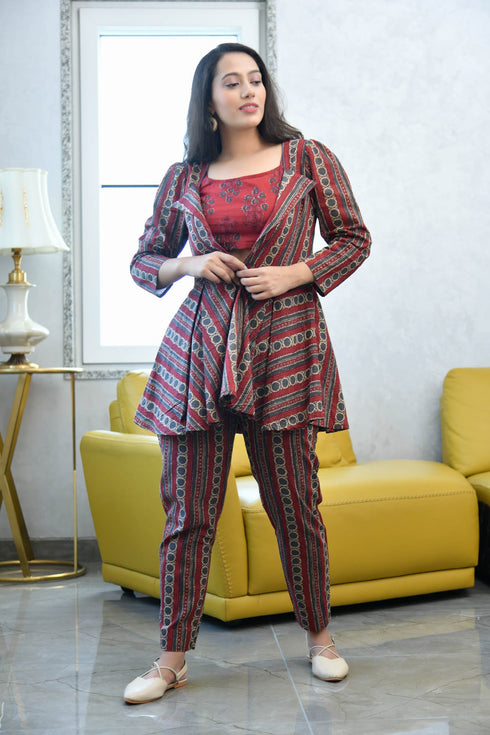 AAHELI SHANAYA TOP-PANTS & BLAZER SET AAHELI SHANAYA TOP-PANTS & BLAZER SET