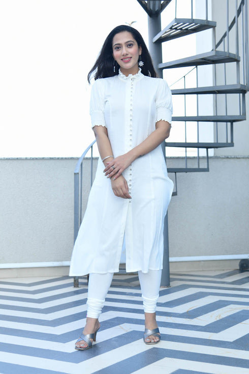 AAHELI AYRA SMOCKED-BUTTONED KURTA AAHELI AYRA SMOCKED-BUTTONED KURTA