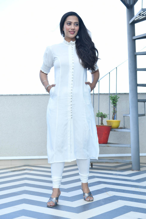 AAHELI AYRA SMOCKED-BUTTONED KURTA AAHELI AYRA SMOCKED-BUTTONED KURTA