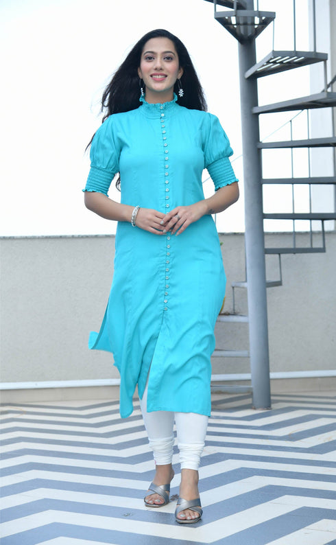 AAHELI DHVIJA SMOCKED-BUTTONED KURTA AAHELI DHVIJA SMOCKED-BUTTONED KURTA