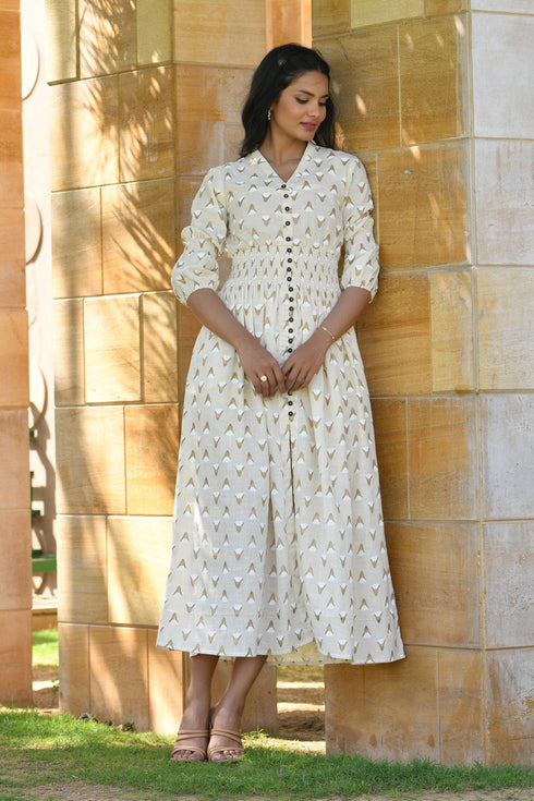 AAHELI SVITRA GOLD PRINTED COMFY DRESS AAHELI SVITRA GOLD PRINTED COMFY DRESS