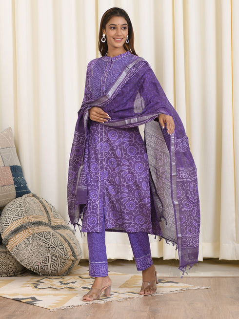MULMUL AARYA BLOCK PRINTED KURTA-PANTS & DUPATTA SET MULMUL AARYA BLOCK PRINTED KURTA-PANTS & DUPATTA SET