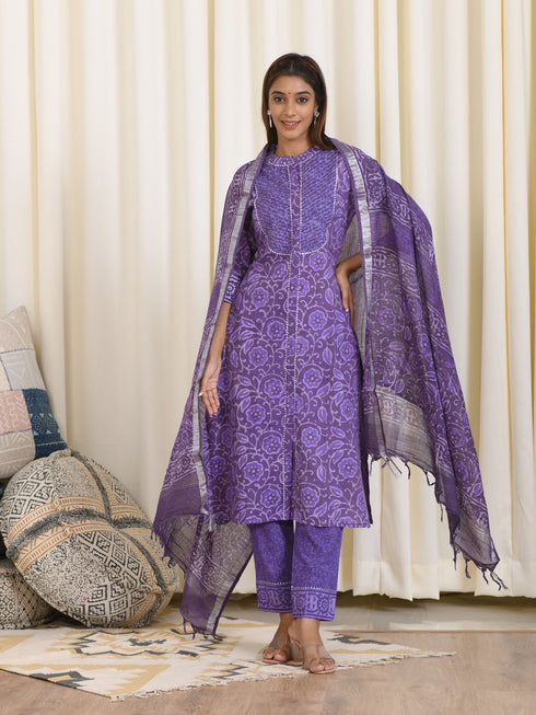 MULMUL AARYA BLOCK PRINTED KURTA-PANTS & DUPATTA SET MULMUL AARYA BLOCK PRINTED KURTA-PANTS & DUPATTA SET