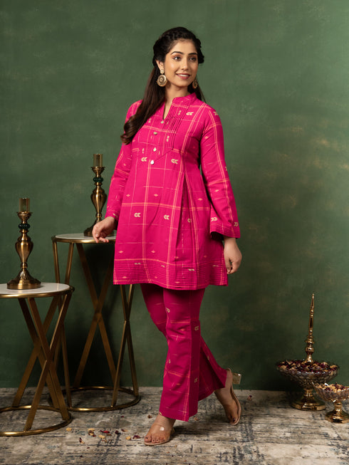 AAHELI AMARA A-LINE KURTA & BOOTCUT PANTS SET AAHELI AMARA A-LINE KURTA & BOOTCUT PANTS SET