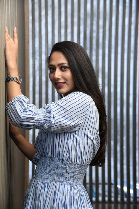 AAHELI BLUE PRINTED STRIPED COTTON COMFY DRESS AAHELI BLUE PRINTED STRIPED COTTON COMFY DRESS