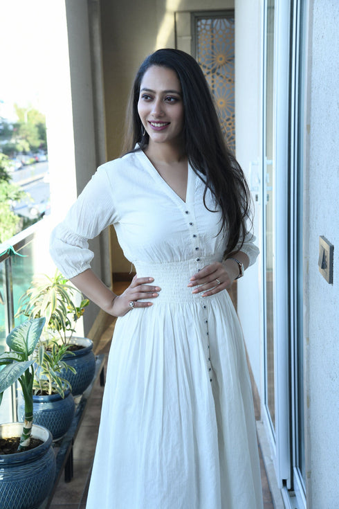 AAHELI OFF-WHITE COTTON KANTHA COMFY DRESS AAHELI OFF-WHITE COTTON KANTHA COMFY DRESS