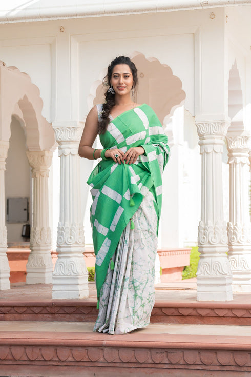 AAHELI SHREENIKA COTTON BATIK SAREE AAHELI SHREENIKA COTTON BATIK SAREE